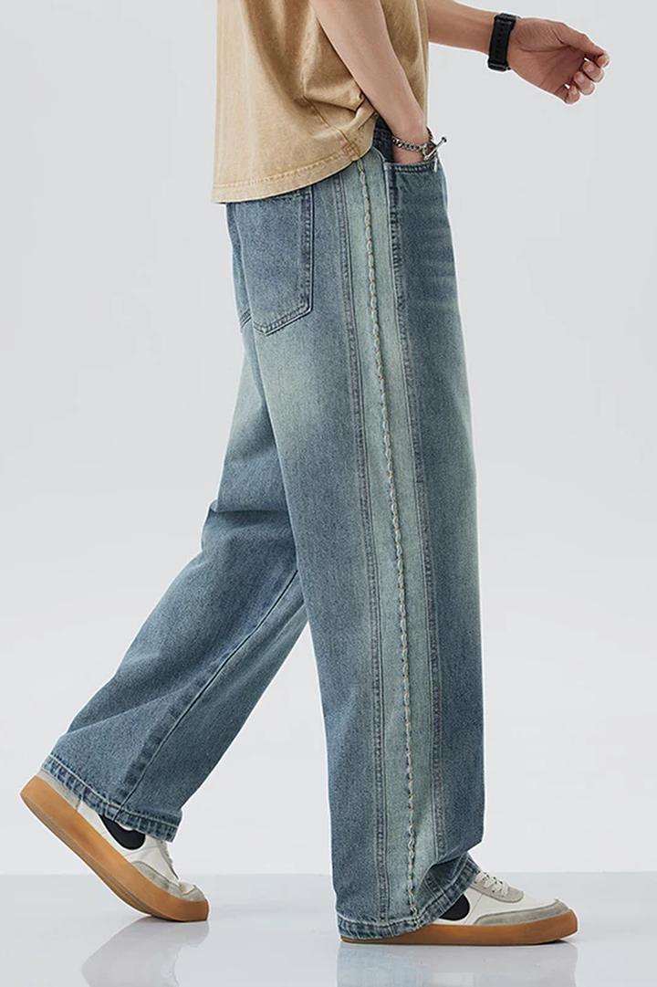 Stonewashed Loose Jean